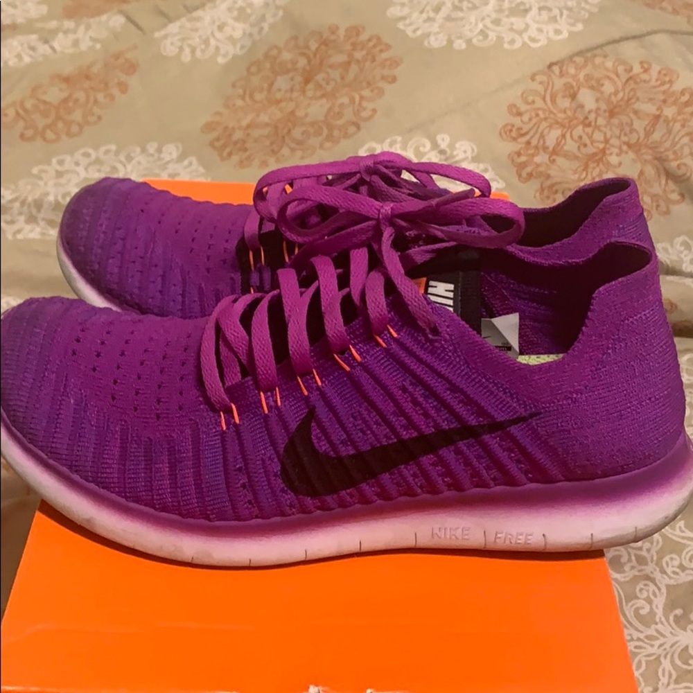 Running Shoes